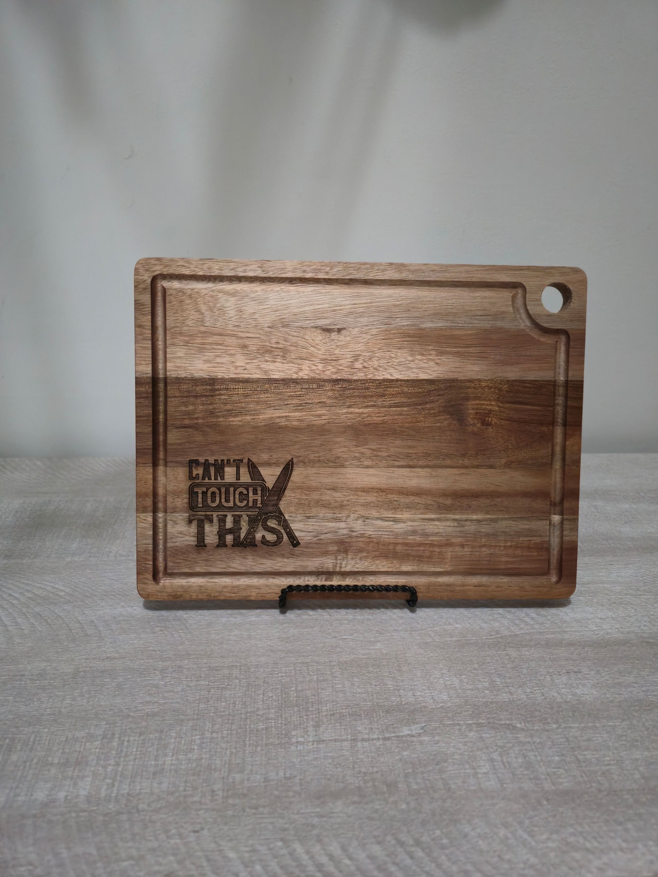 Personalized Acacia Cutting Board 11.5" x 8.75" with Drip Ring
